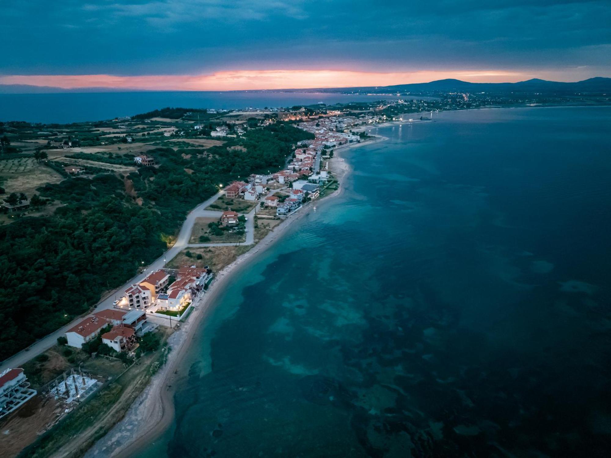 Azzurro E Verde By Rentalspro - Nea Potidaia Halkidiki Néa Potídea Kültér fotó