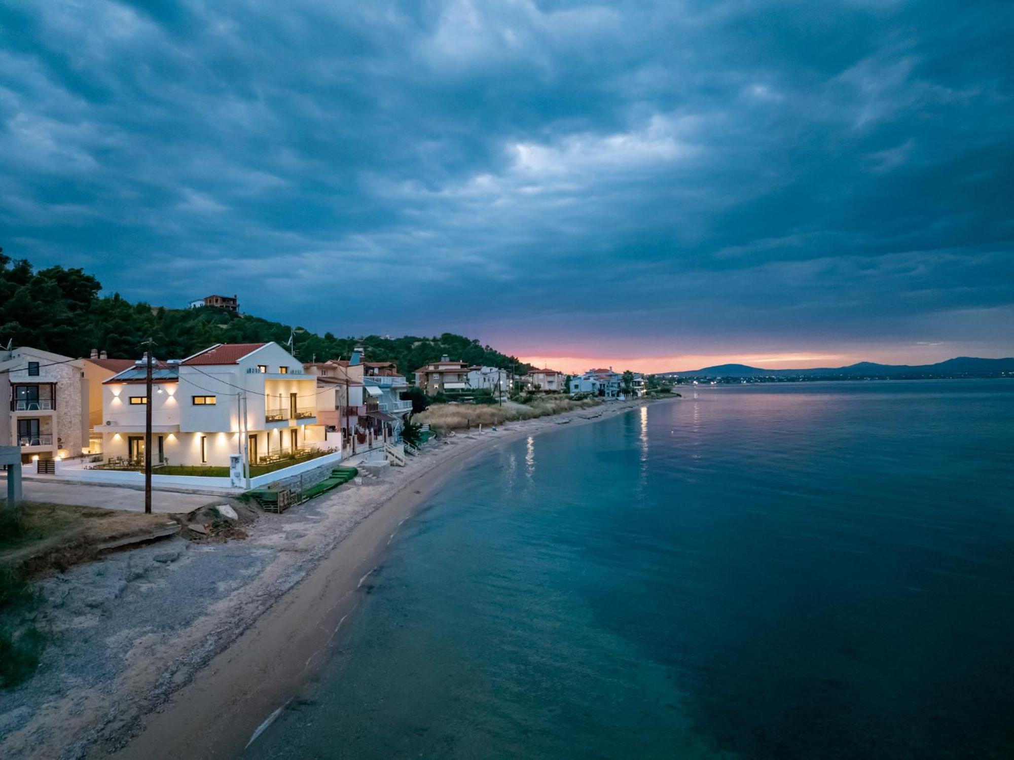 Azzurro E Verde By Rentalspro - Nea Potidaia Halkidiki Néa Potídea Kültér fotó