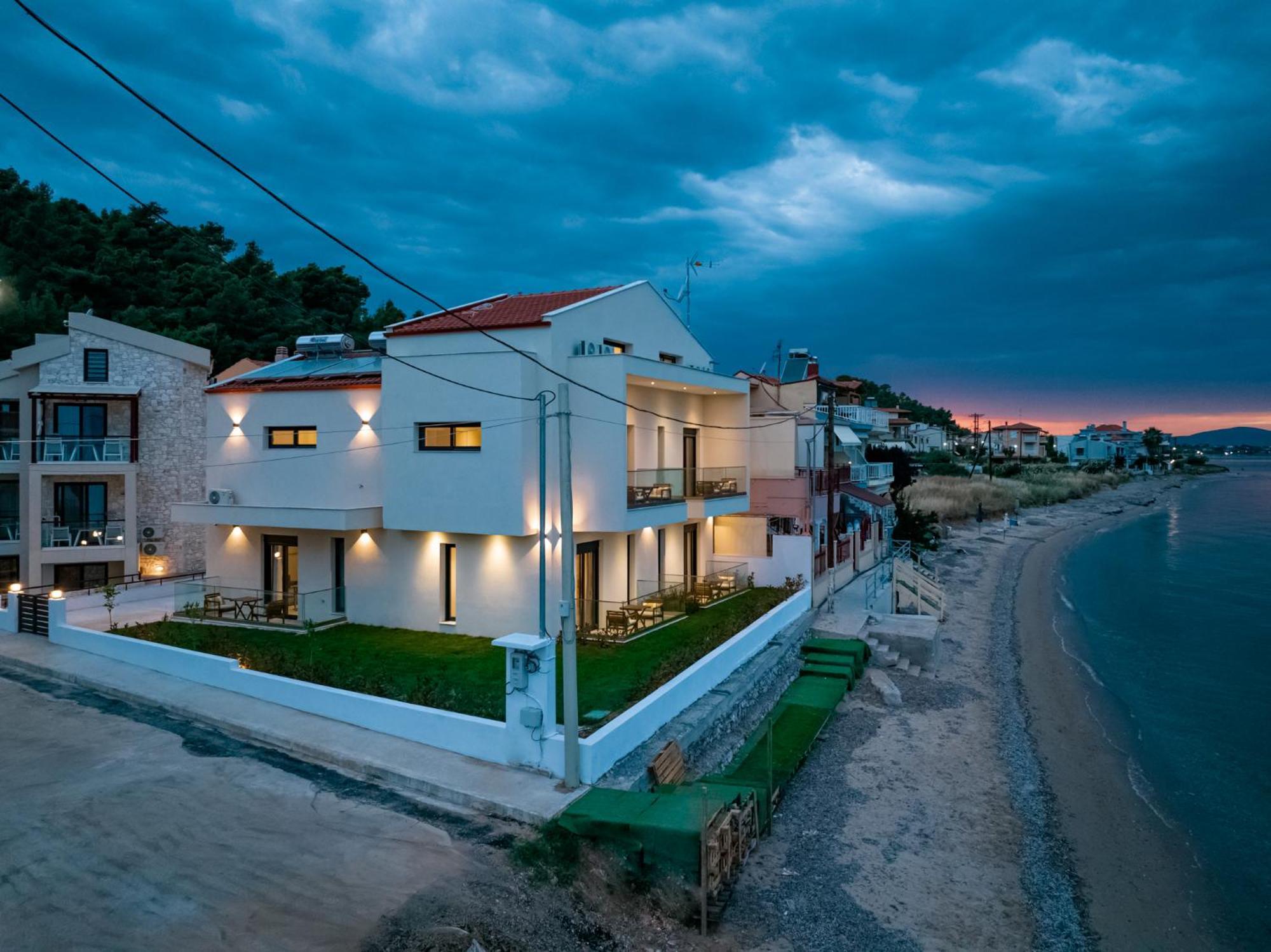 Azzurro E Verde By Rentalspro - Nea Potidaia Halkidiki Néa Potídea Kültér fotó