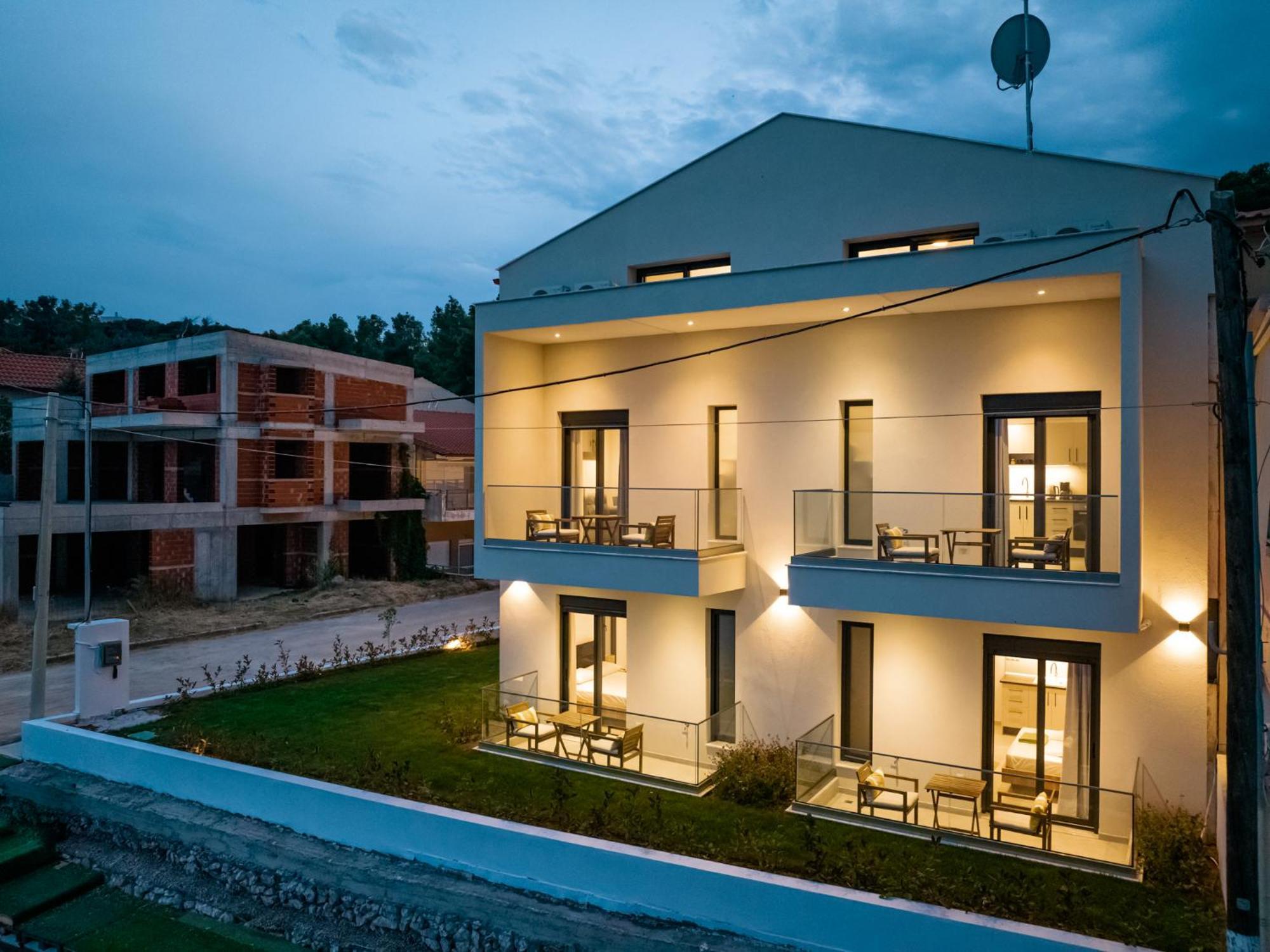 Azzurro E Verde By Rentalspro - Nea Potidaia Halkidiki Néa Potídea Kültér fotó